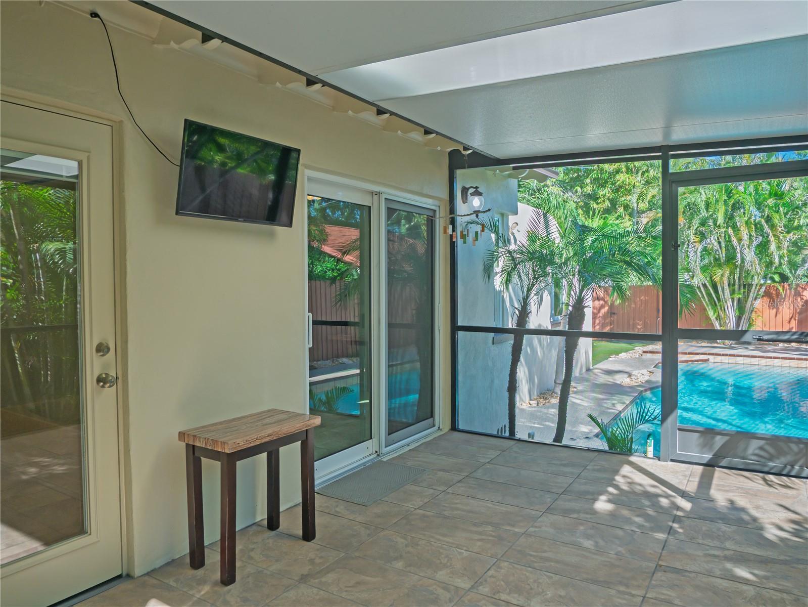 Screened in Porch