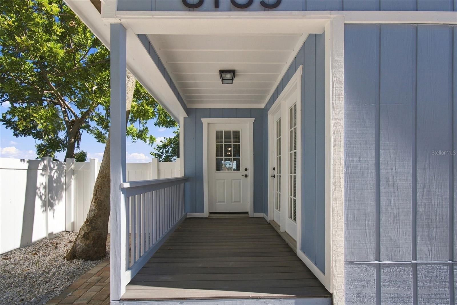 8135 BAYSHORE DRIVE, Treasure Island, FL 33706