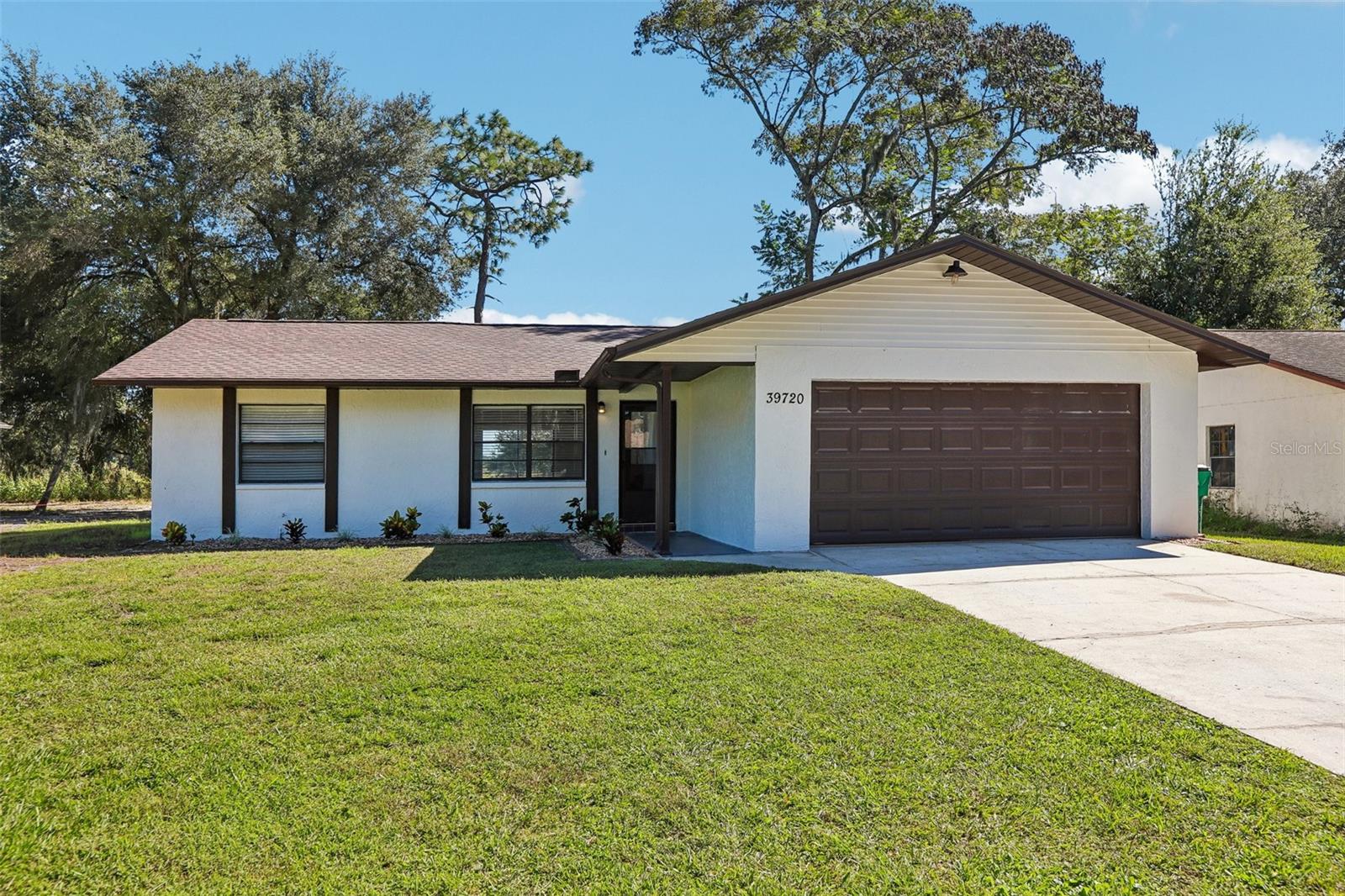 39720 MEADOWOOD LOOP, Zephyrhills, FL 33542 39720 MEADOWOOD LOOP, Zephyrhills, FL 33542