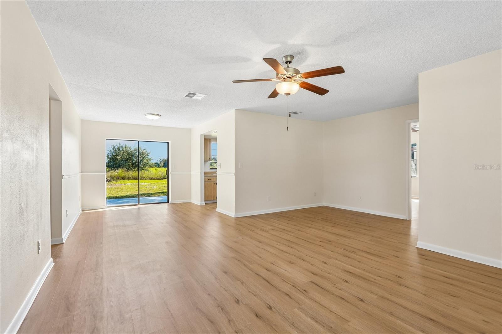 39720 MEADOWOOD LOOP, Zephyrhills, FL 33542 39720 MEADOWOOD LOOP, Zephyrhills, FL 33542