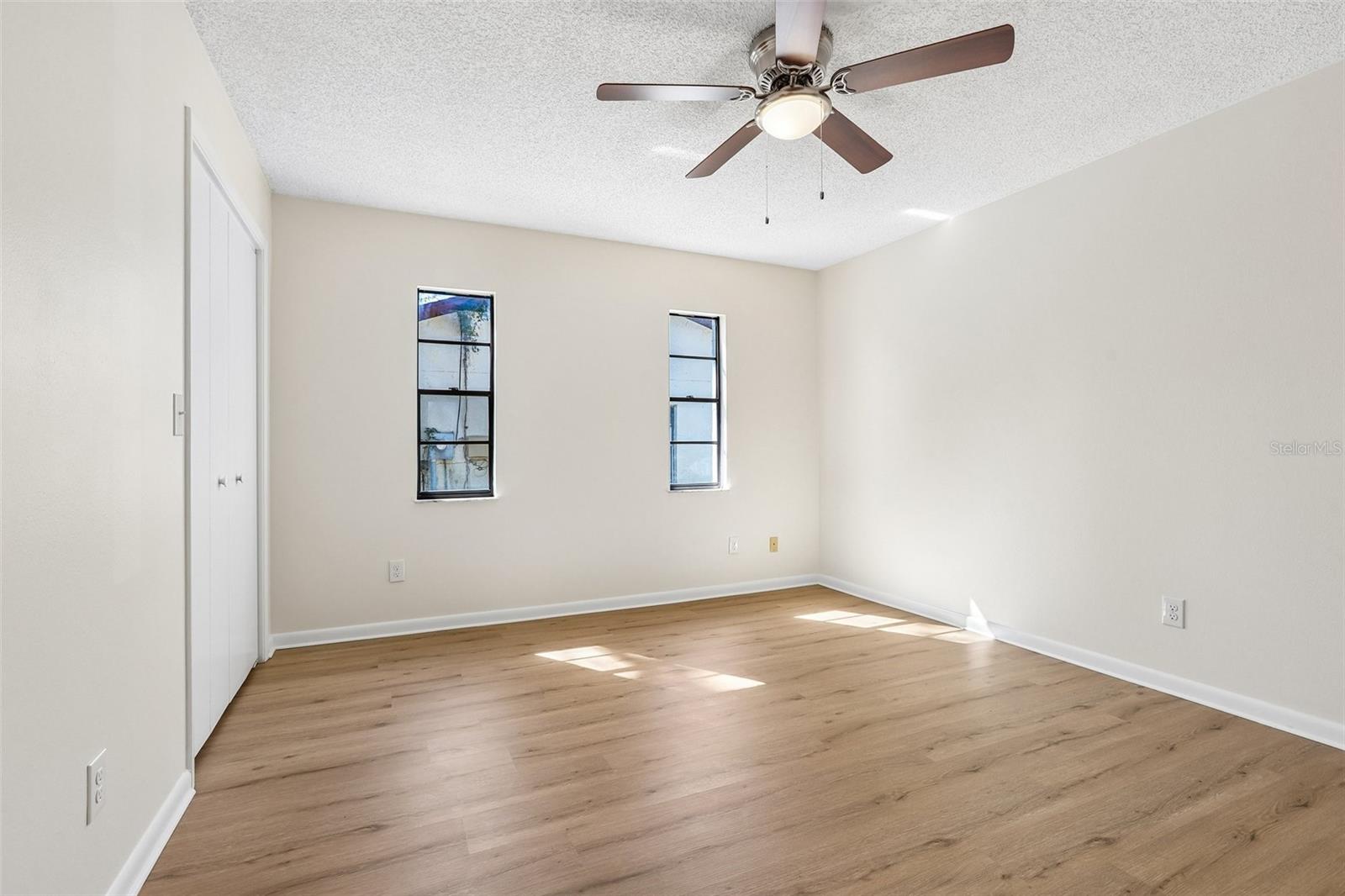 39720 MEADOWOOD LOOP, Zephyrhills, FL 33542