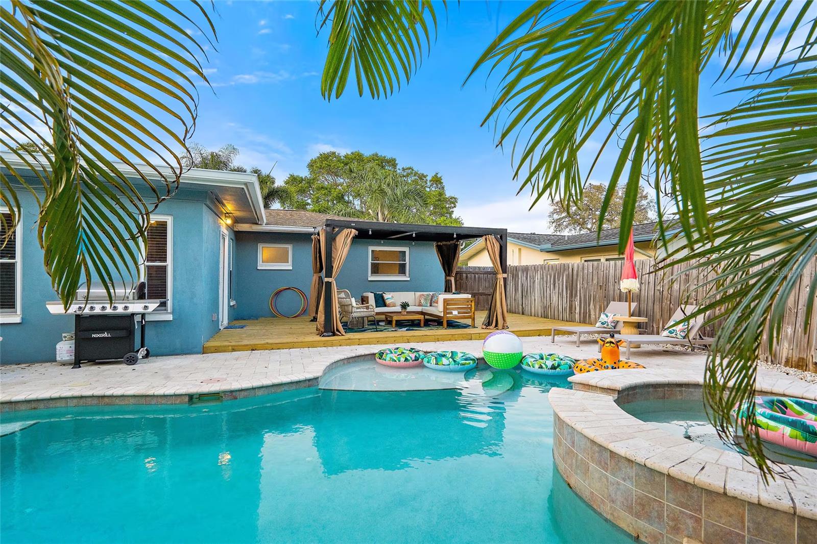 1655 LEISURE DRIVE, Clearwater, FL 33756