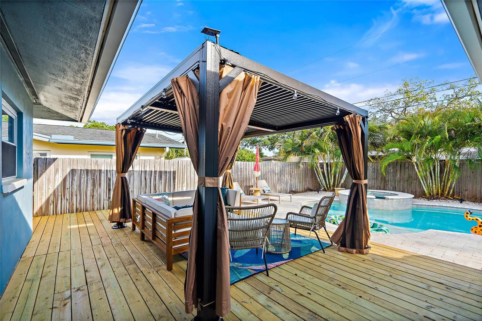 1655 LEISURE DRIVE, Clearwater, FL 33756