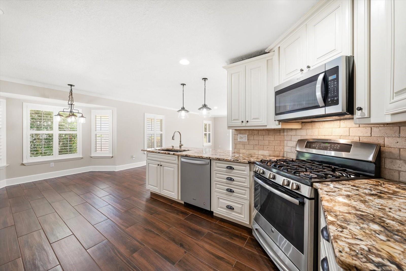 15872 SANCTUARY DRIVE, Tampa, FL 33647