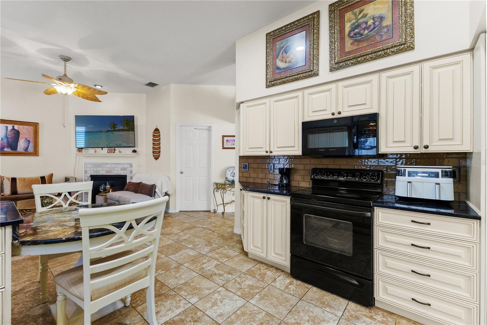 17725 NATHANS DRIVE, Tampa, FL 33647