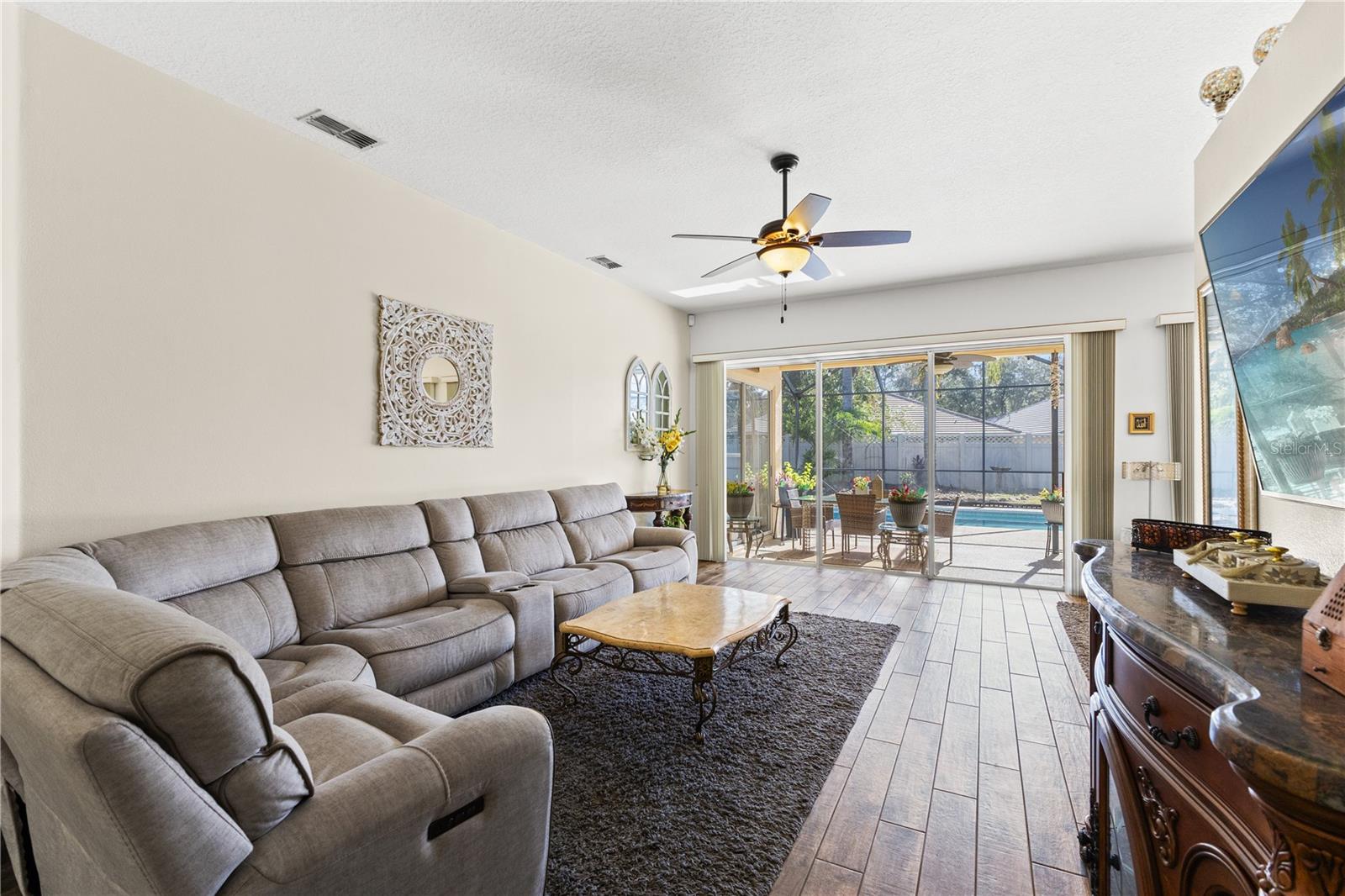 17725 NATHANS DRIVE, Tampa, FL 33647 17725 NATHANS DRIVE, Tampa, FL 33647