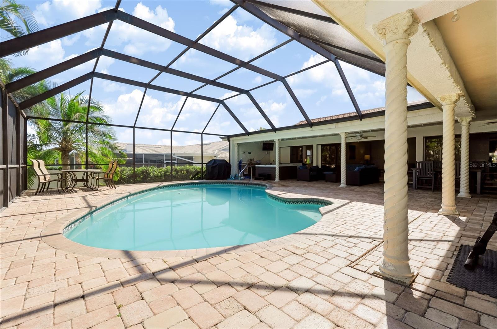 5870 51ST STREET S, St Petersburg, FL 33715