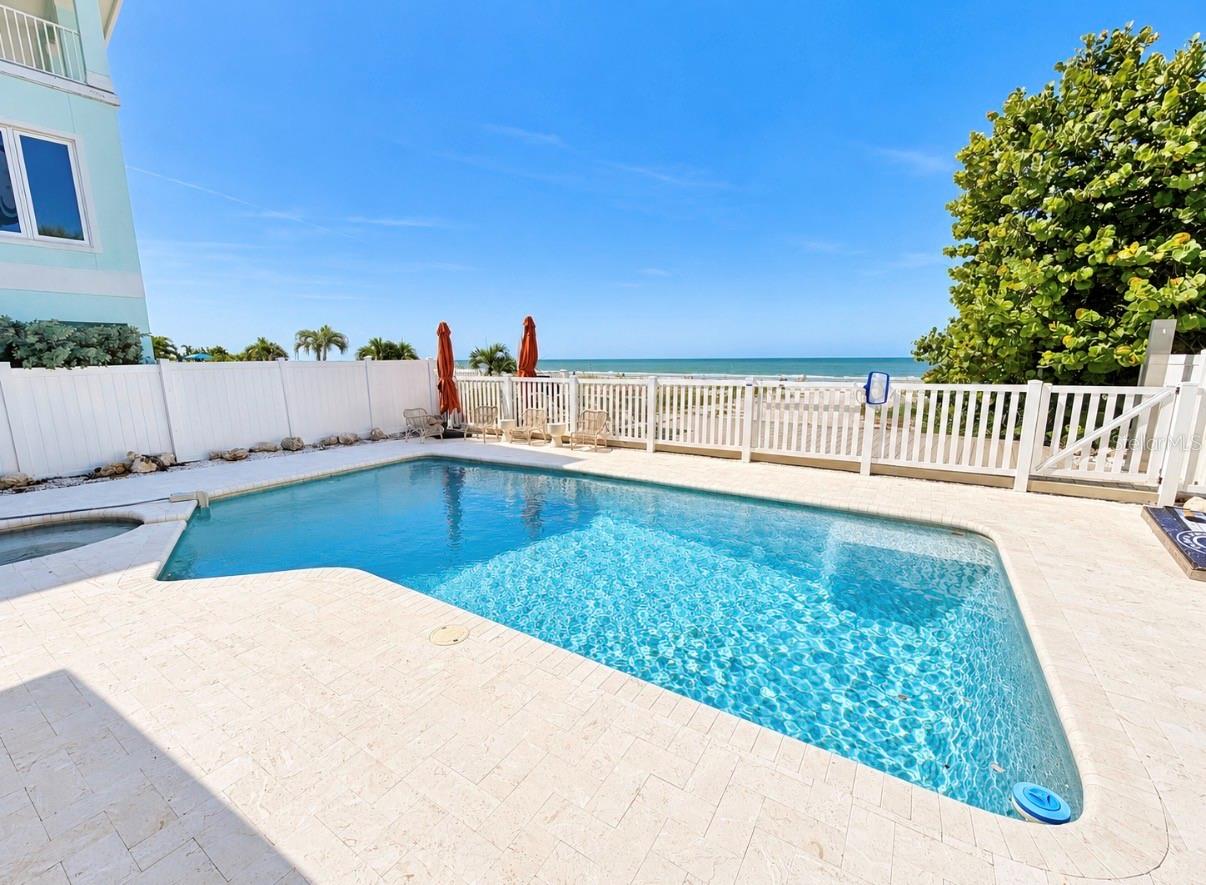 822 GULF BOULEVARD, #1, Indian Rocks Beach, FL 33785