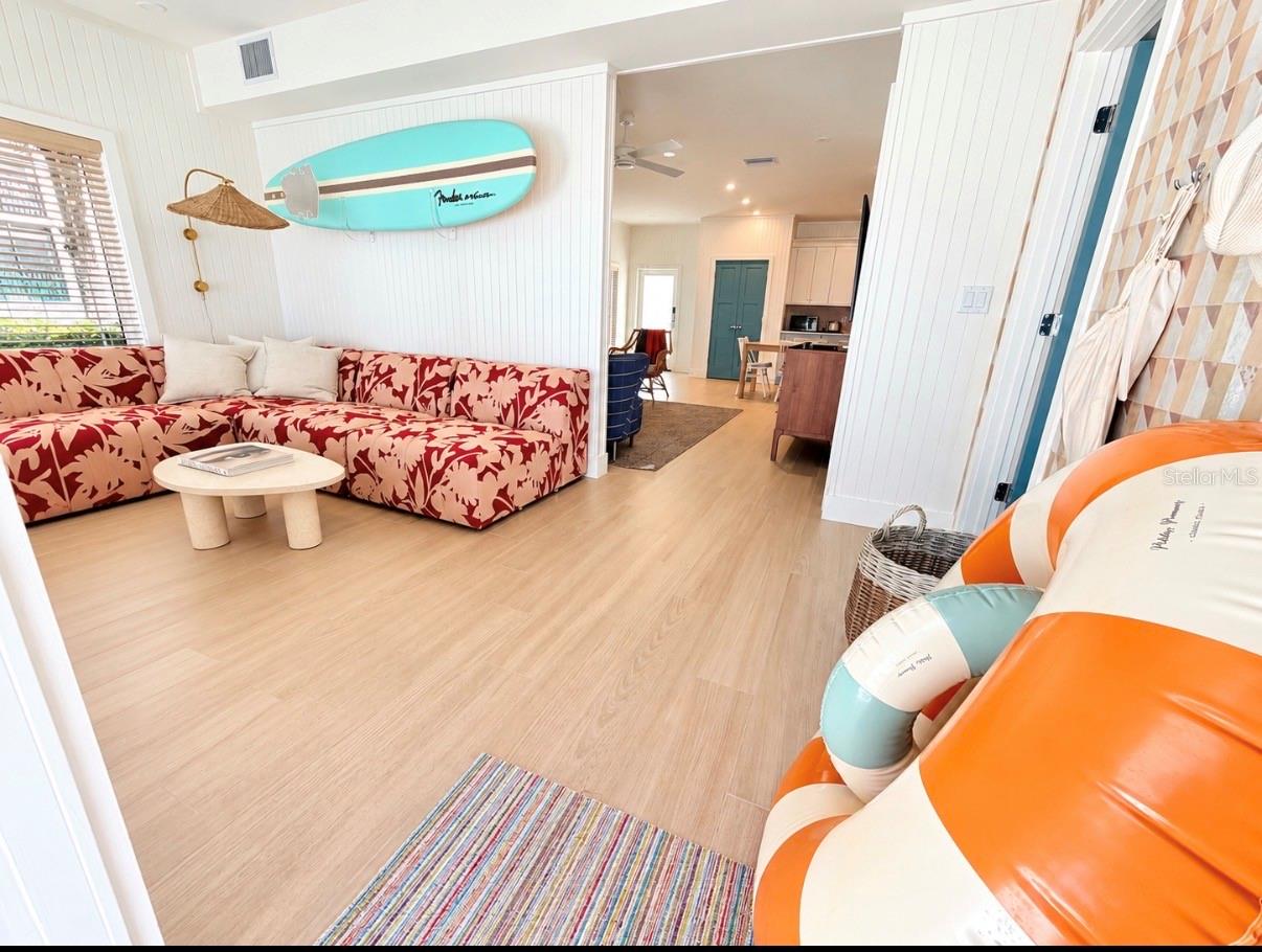 822 GULF BOULEVARD, #1, Indian Rocks Beach, FL 33785