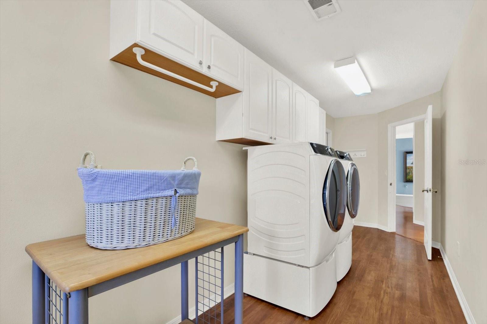 507 SURREY LANE, Lutz, FL 33549