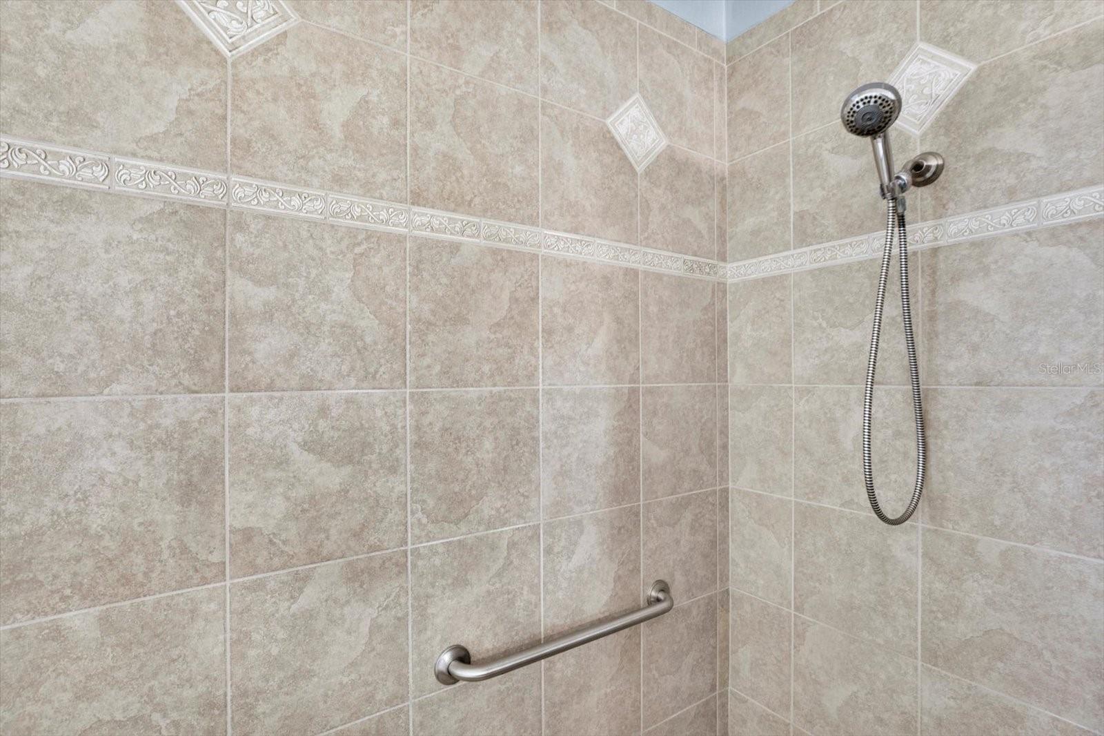 507 SURREY LANE, Lutz, FL 33549