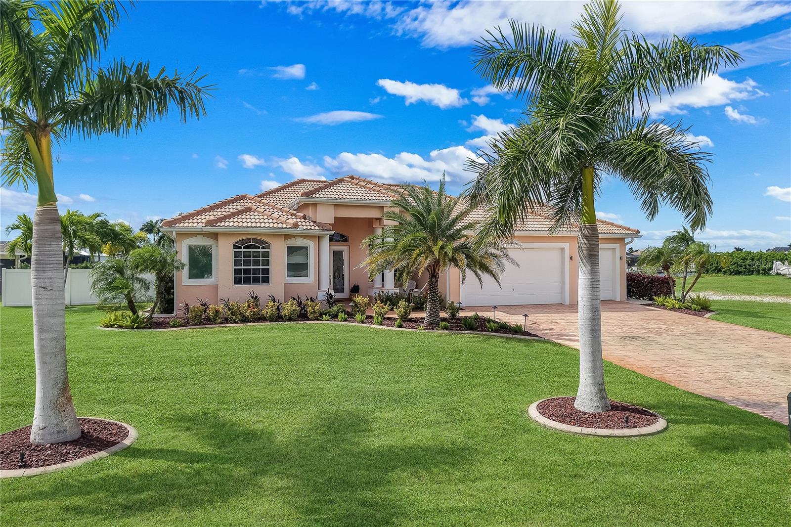 3106 SW 26TH COURT, Cape Coral, FL 33914 3106 SW 26TH COURT, Cape Coral, FL 33914