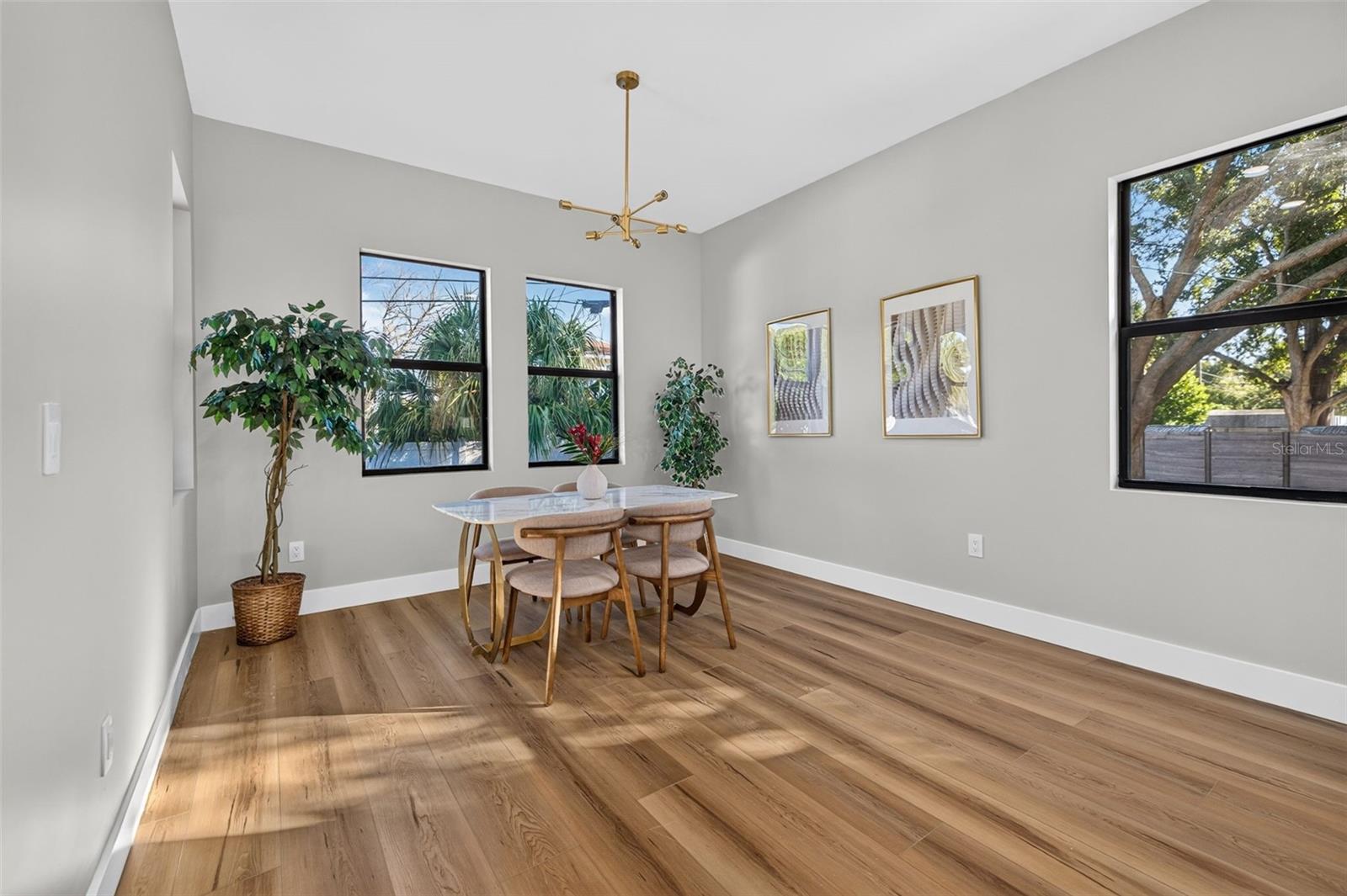 4219 W BAY VIEW AVENUE, Tampa, FL 33611