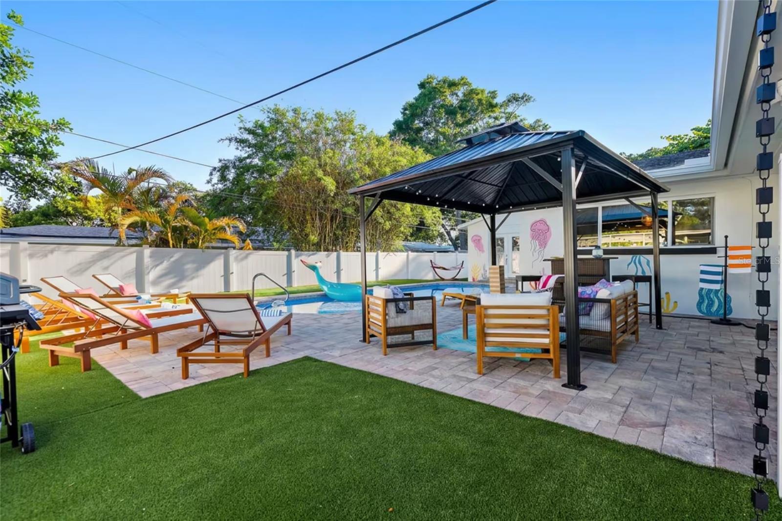 1825 KENDALL DRIVE, Clearwater, FL 33764
