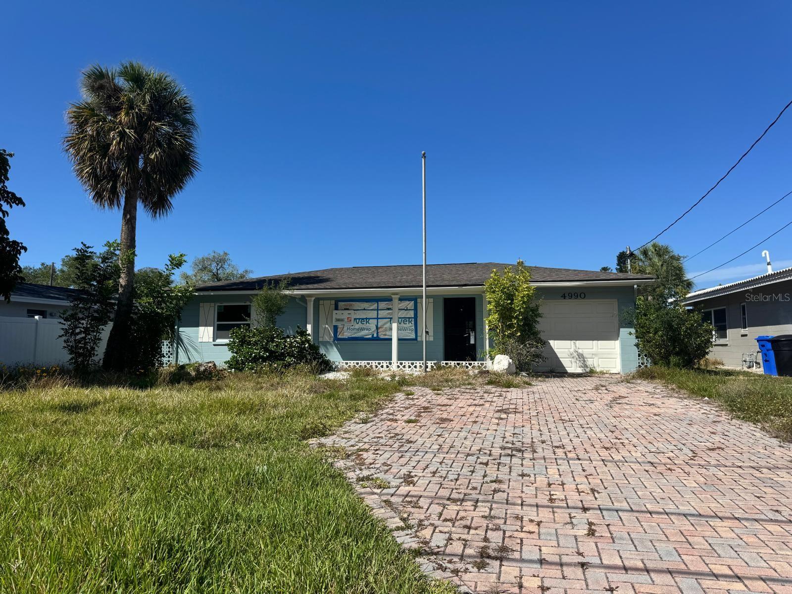 4990 VENETIAN BOULEVARD NE, St Petersburg, FL 33703 4990 VENETIAN BOULEVARD NE, St Petersburg, FL 33703