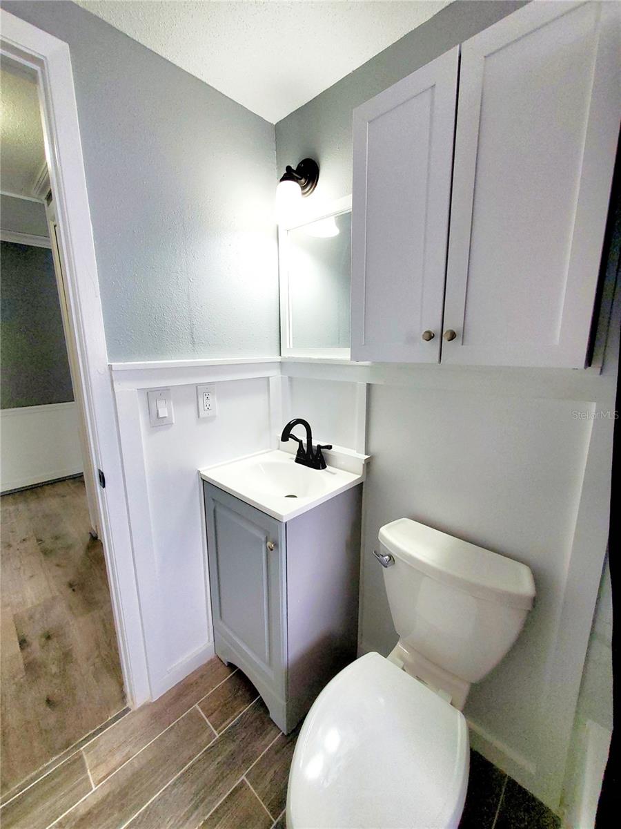 REMODELED 2ND BATHROOM