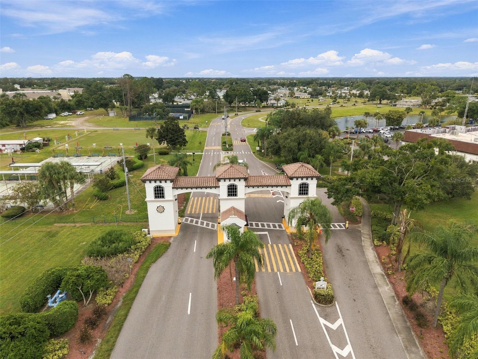 2202 CLUBHOUSE DRIVE, #179, Sun City Center, FL 33573