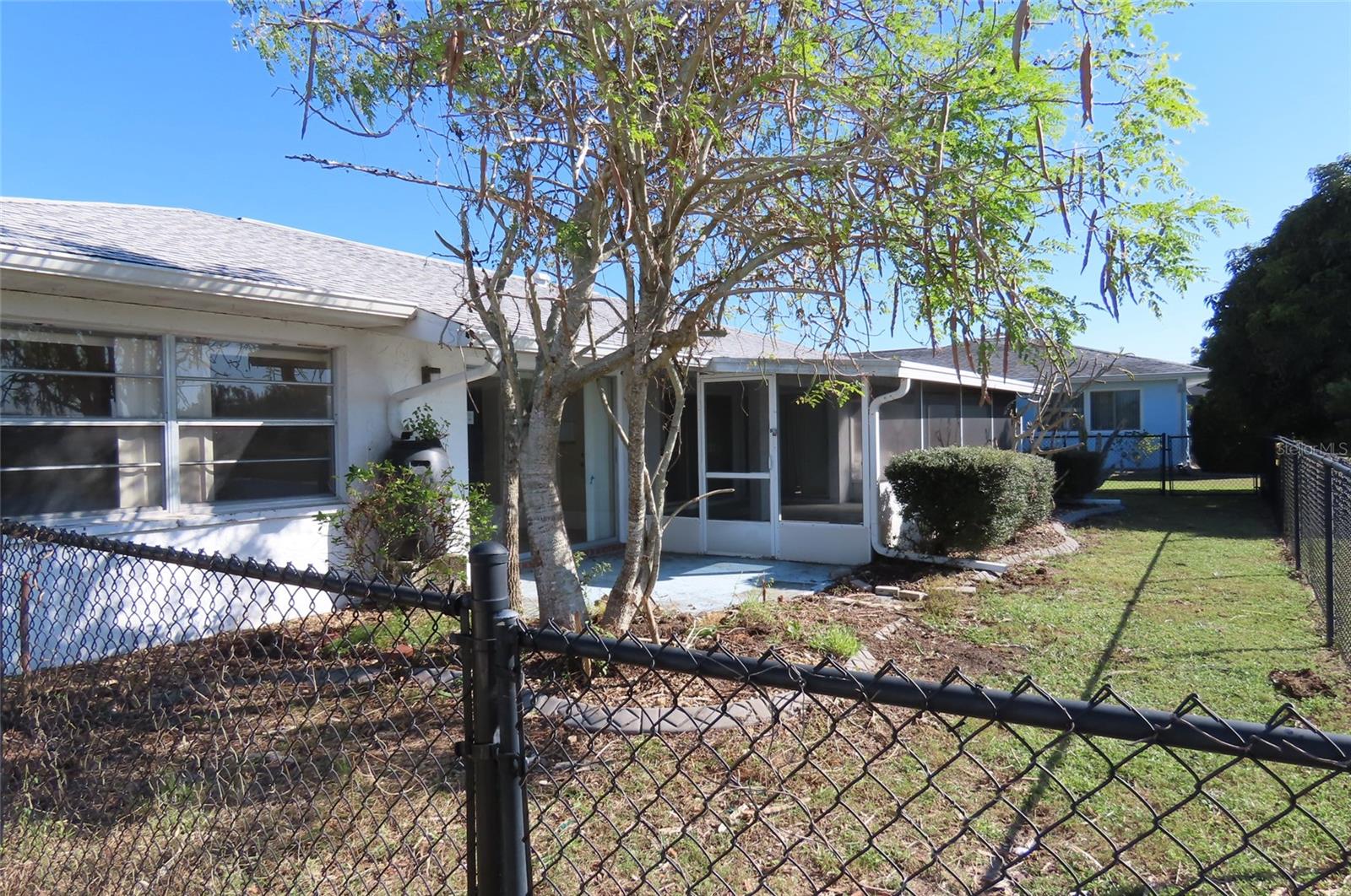 910 EL RANCHO DRIVE, Sun City Center, FL 33573