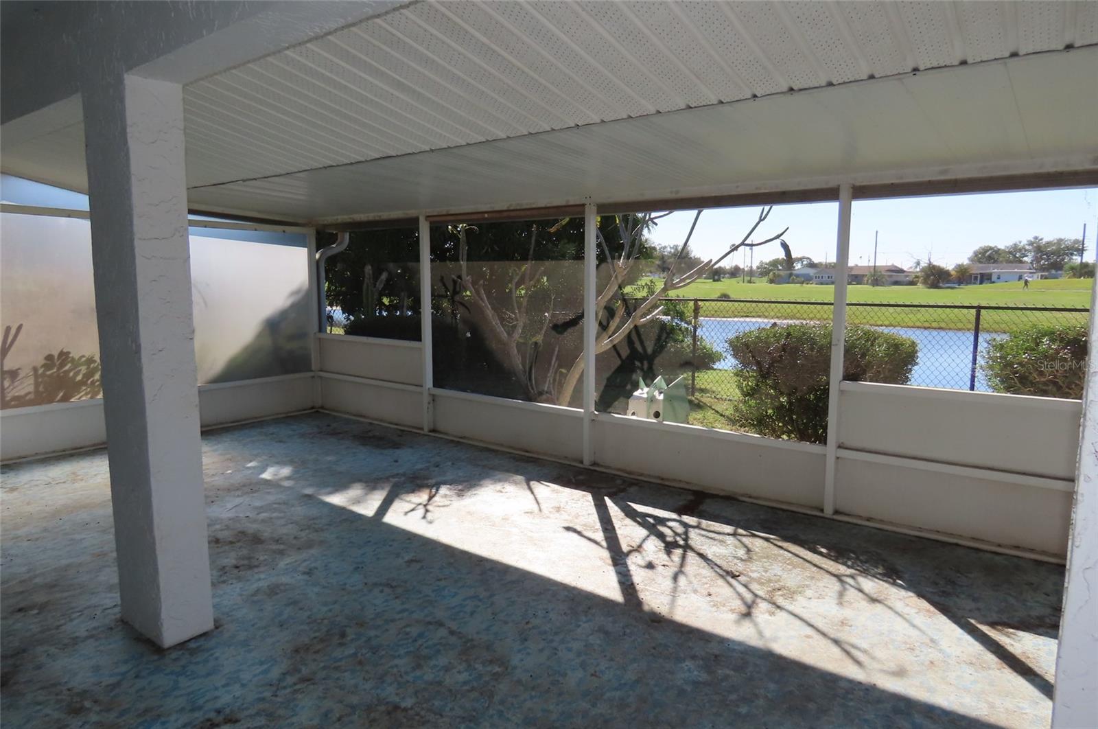 910 EL RANCHO DRIVE, Sun City Center, FL 33573