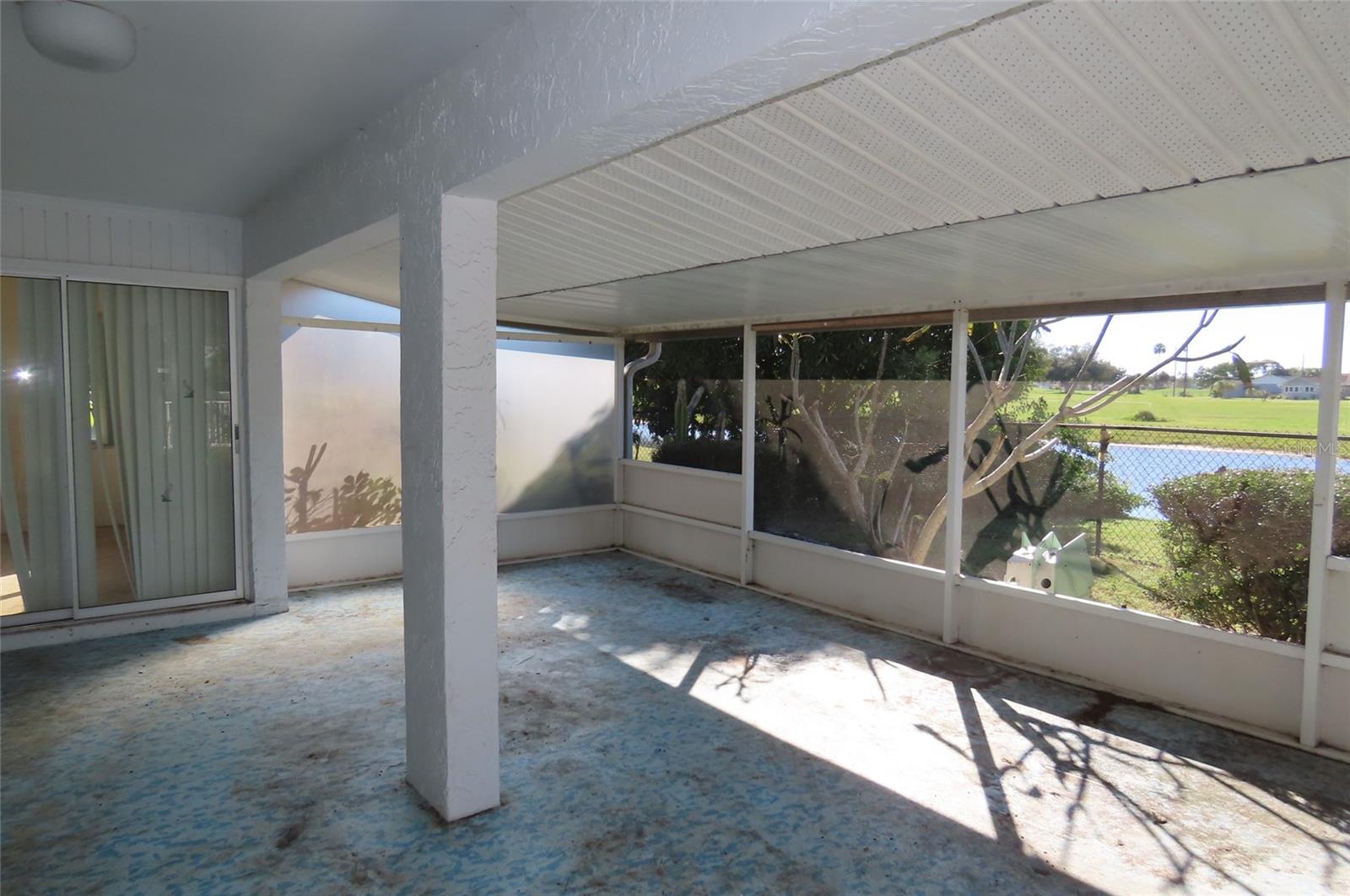 910 EL RANCHO DRIVE, Sun City Center, FL 33573