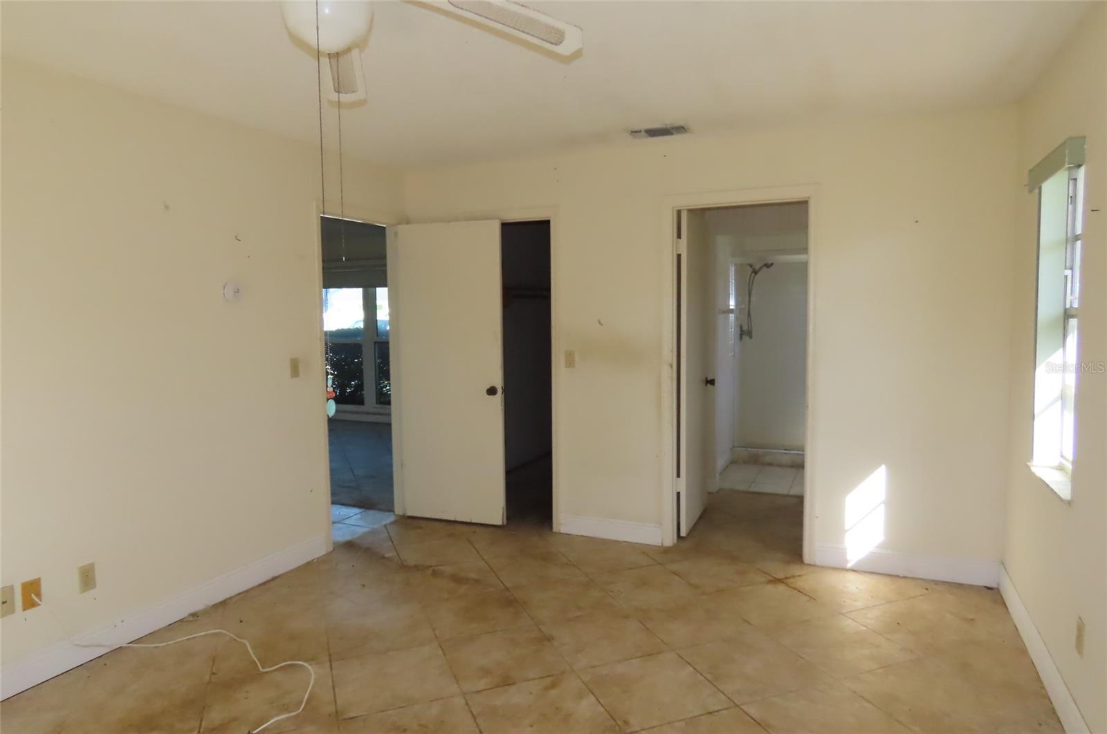 910 EL RANCHO DRIVE, Sun City Center, FL 33573