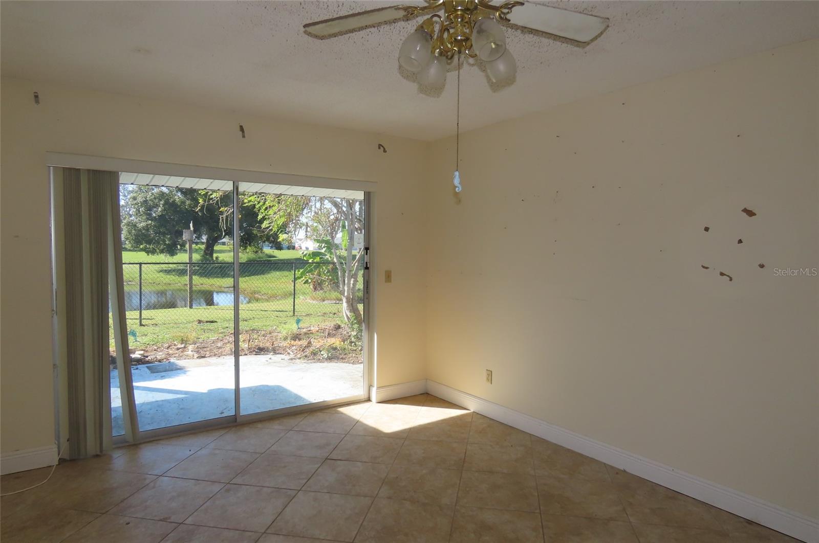 910 EL RANCHO DRIVE, Sun City Center, FL 33573