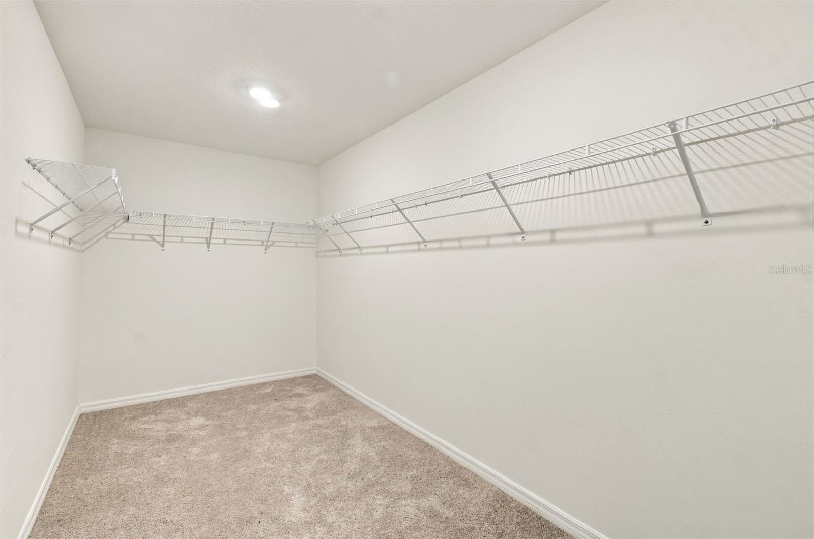 5821 YELLOW HORNBILL AVENUE, Wimauma, FL 33598