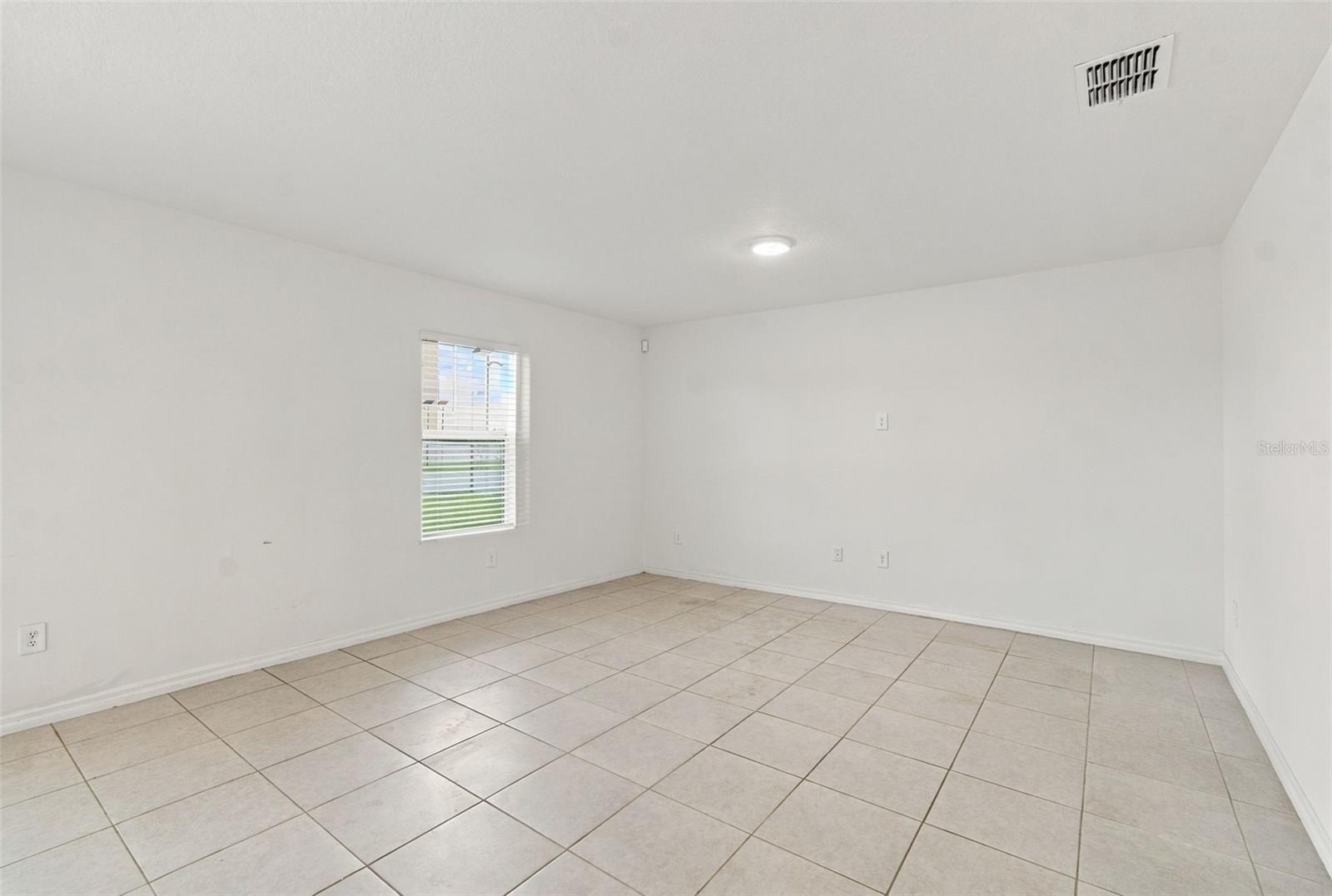 5821 YELLOW HORNBILL AVENUE, Wimauma, FL 33598