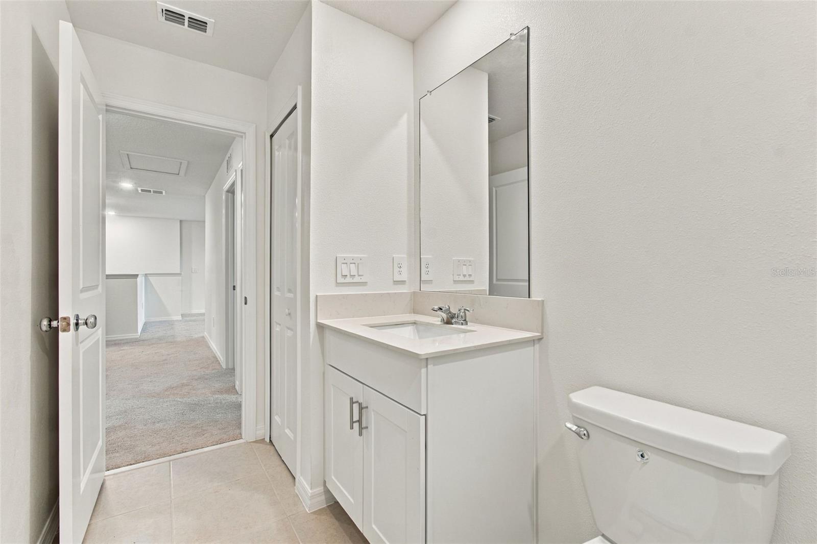 5821 YELLOW HORNBILL AVENUE, Wimauma, FL 33598