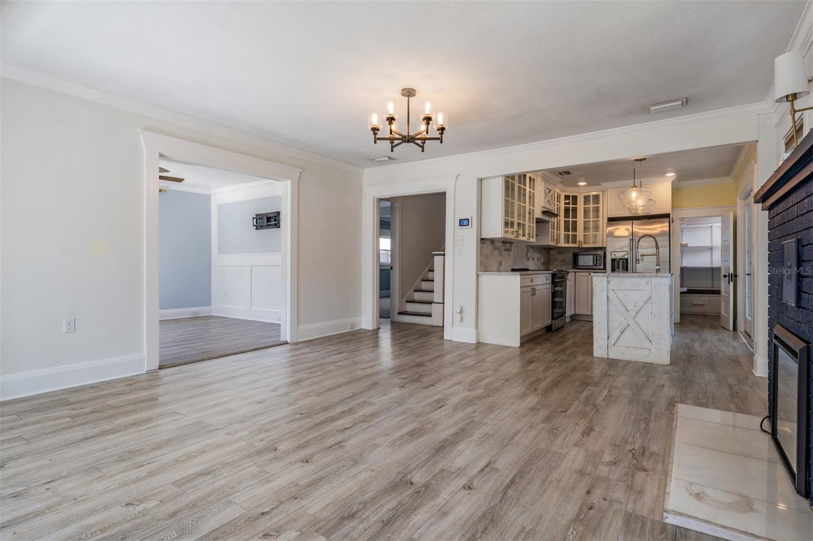 4109 N SEMINOLE AVENUE, Tampa, FL 33603