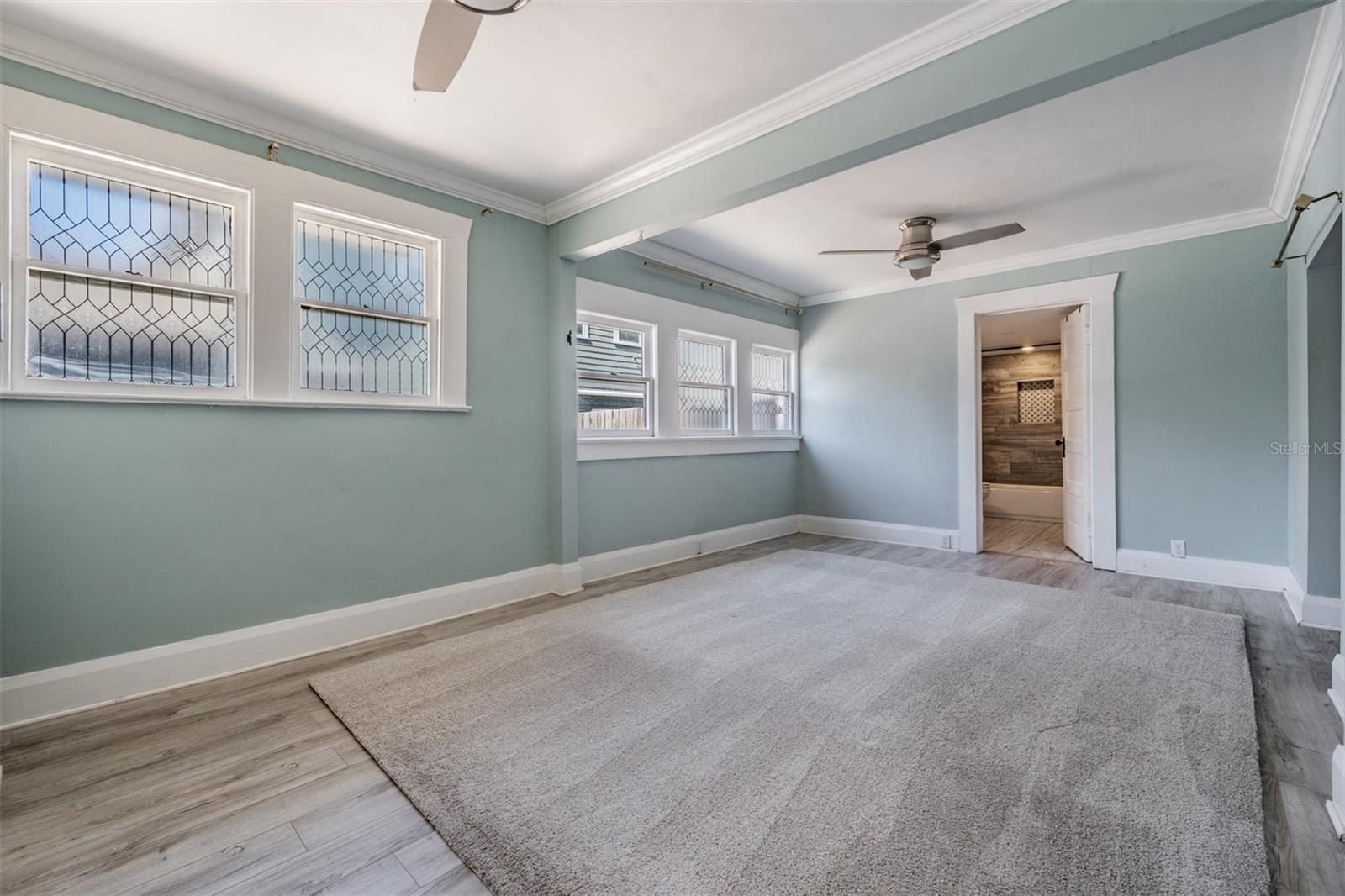 4109 N SEMINOLE AVENUE, Tampa, FL 33603