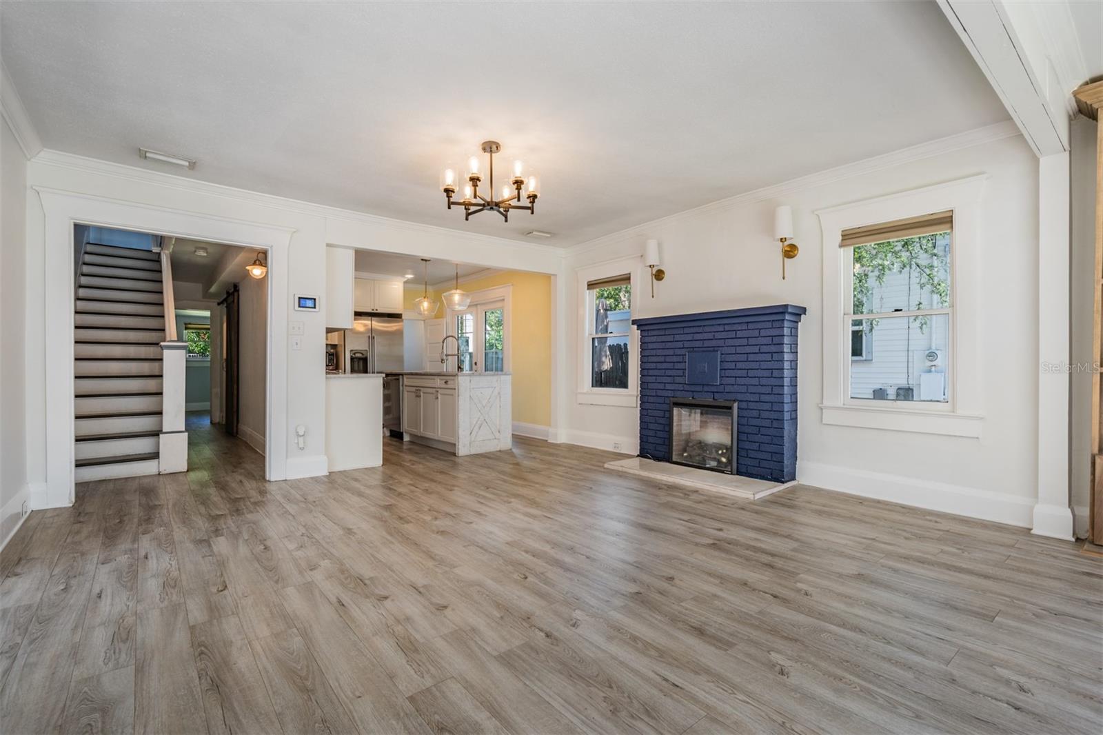 4109 N SEMINOLE AVENUE, Tampa, FL 33603