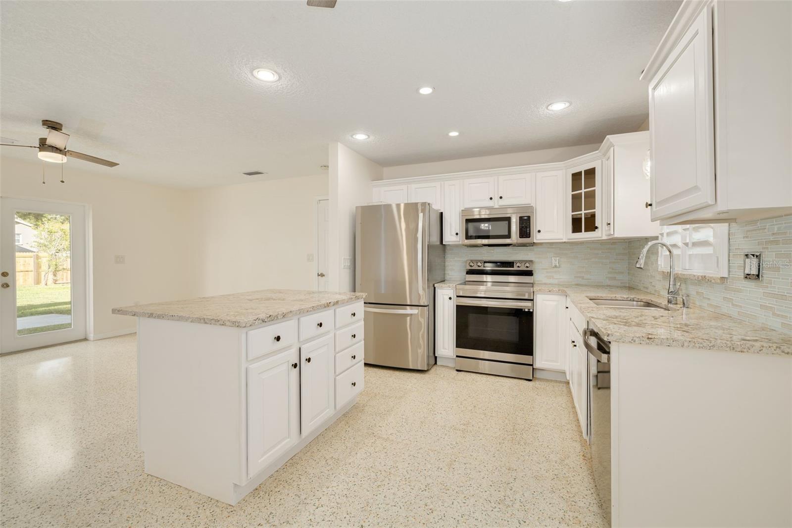 2020 VALLEY DRIVE, Dunedin, FL 34698