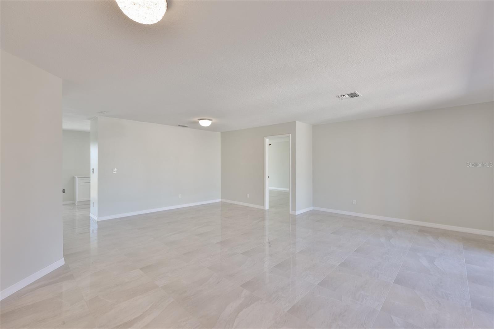 6523 KING PALM WAY, Apollo Beach, FL 33572