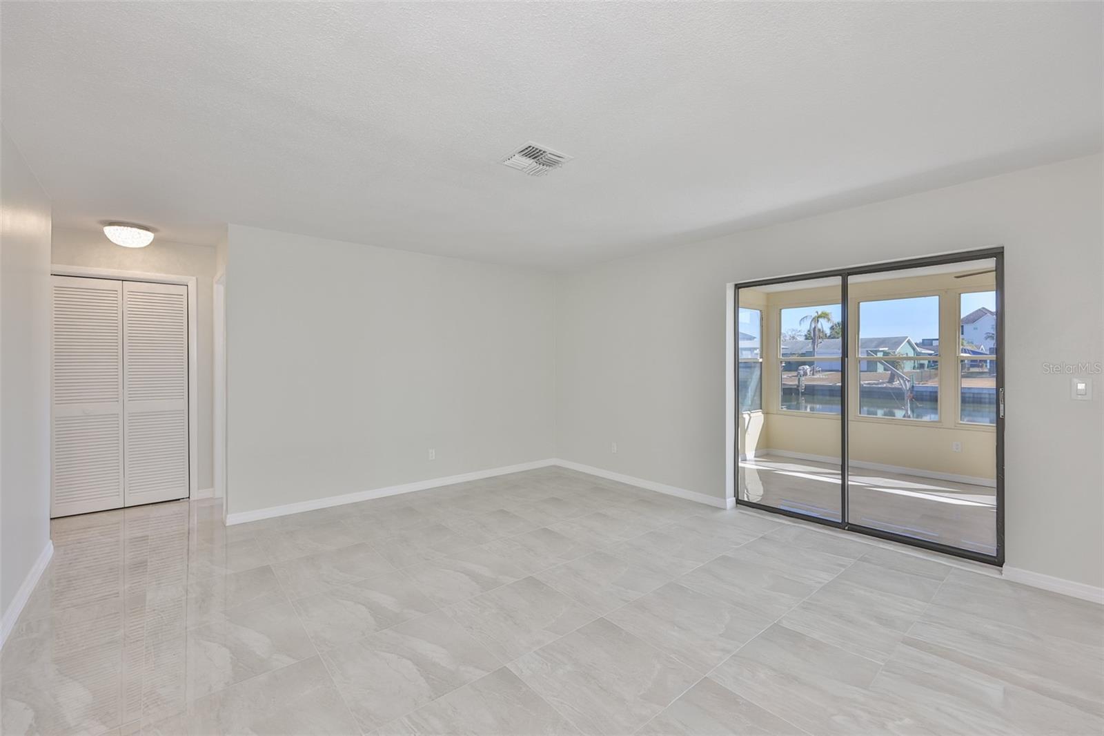 6523 KING PALM WAY, Apollo Beach, FL 33572