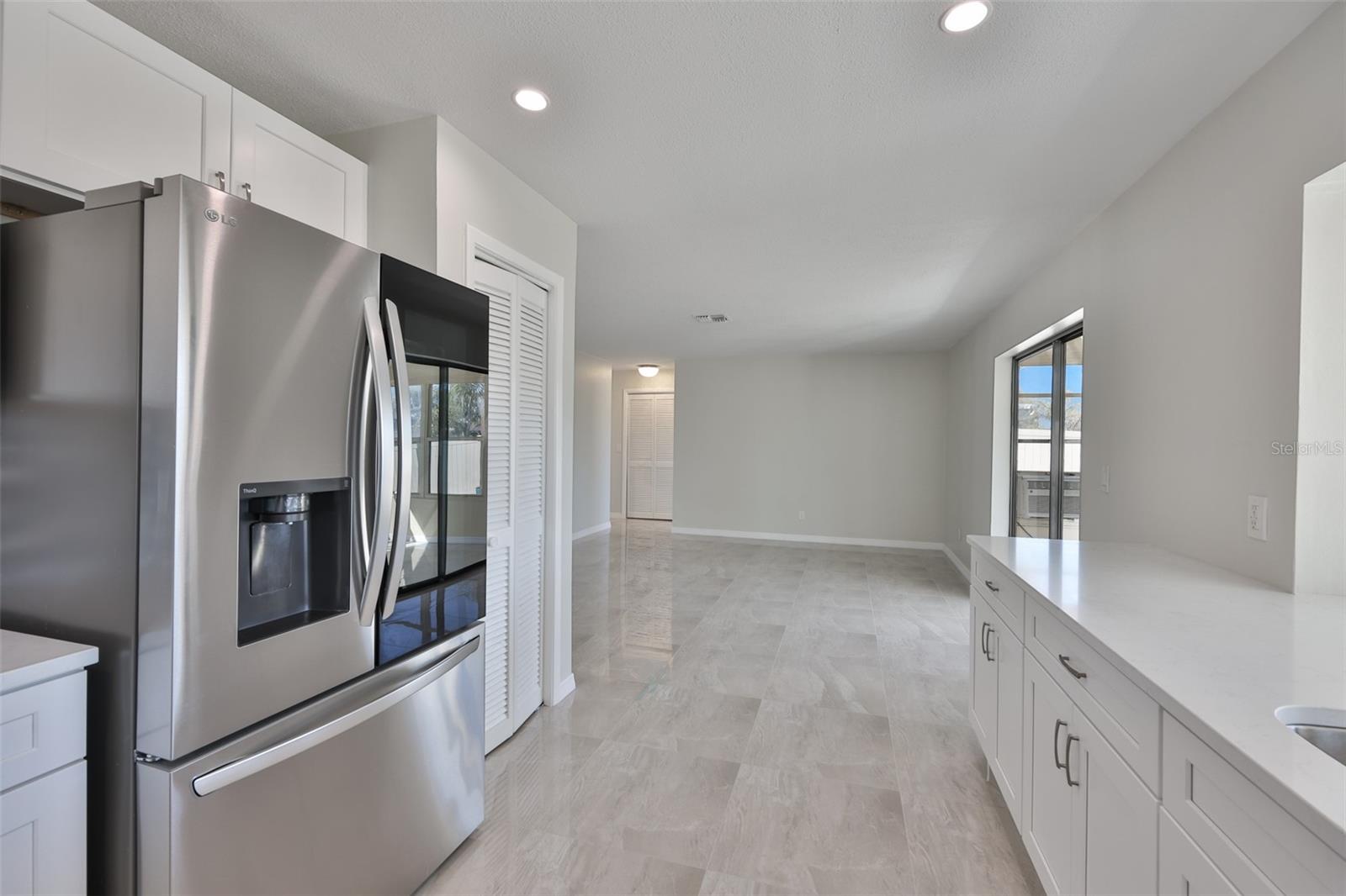 6523 KING PALM WAY, Apollo Beach, FL 33572