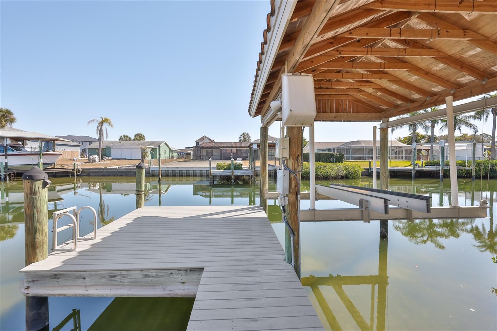 6523 KING PALM WAY, Apollo Beach, FL 33572