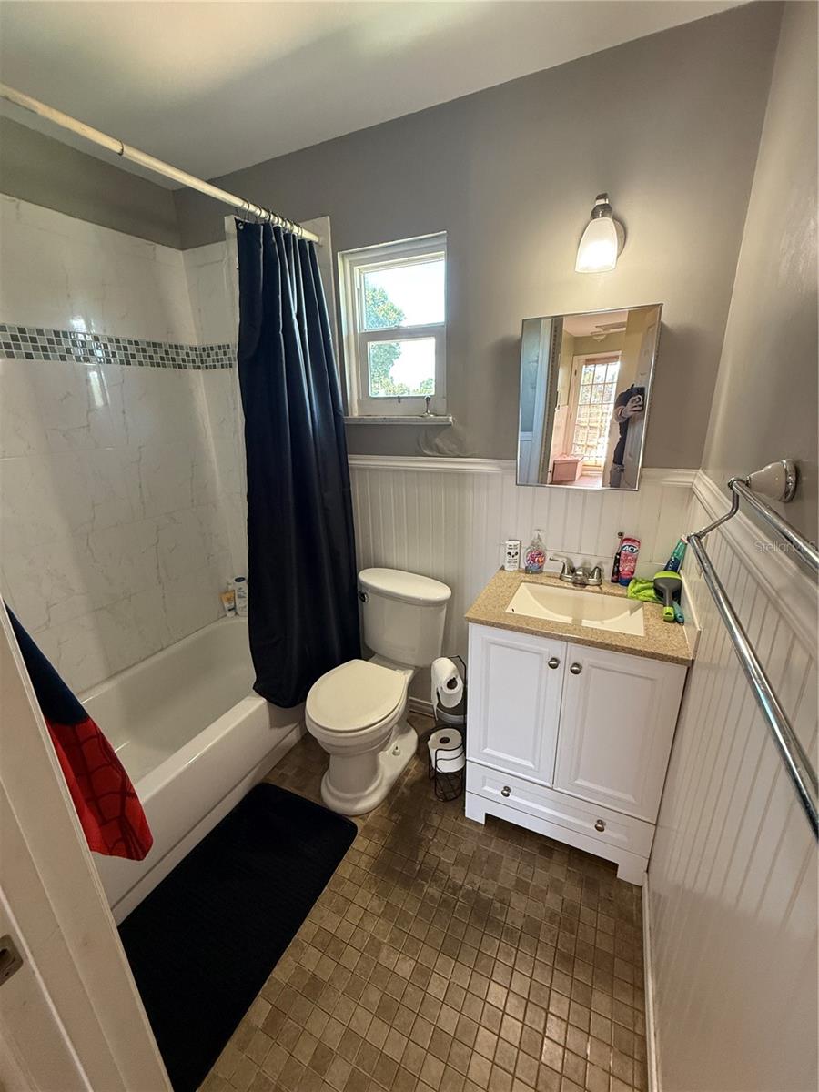 604 S BAYVIEW BOULEVARD, Oldsmar, FL 34677