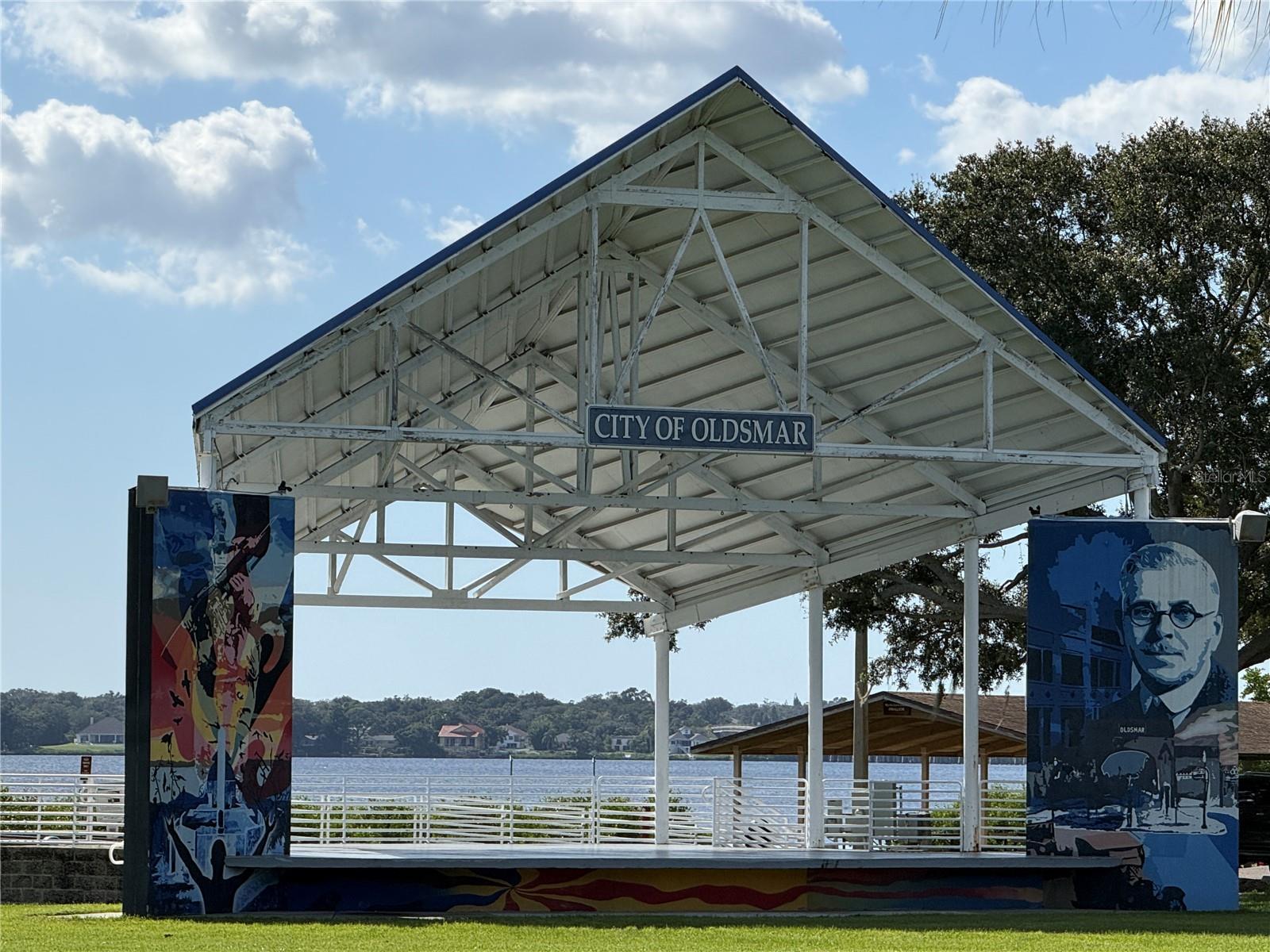 604 S BAYVIEW BOULEVARD, Oldsmar, FL 34677
