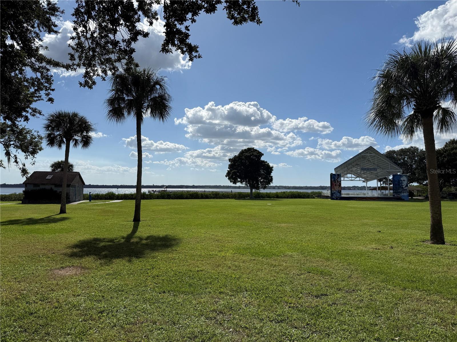 604 S BAYVIEW BOULEVARD, Oldsmar, FL 34677