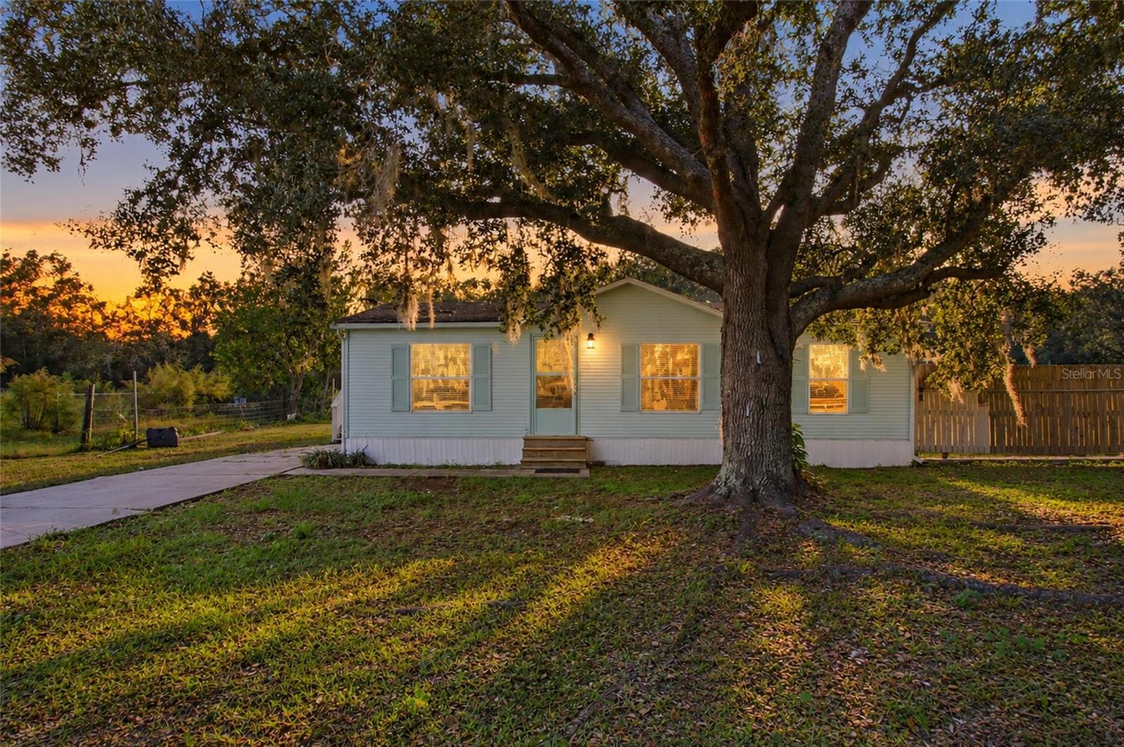 1141 SADDLEWOOD BOULEVARD, Lakeland, FL 33809