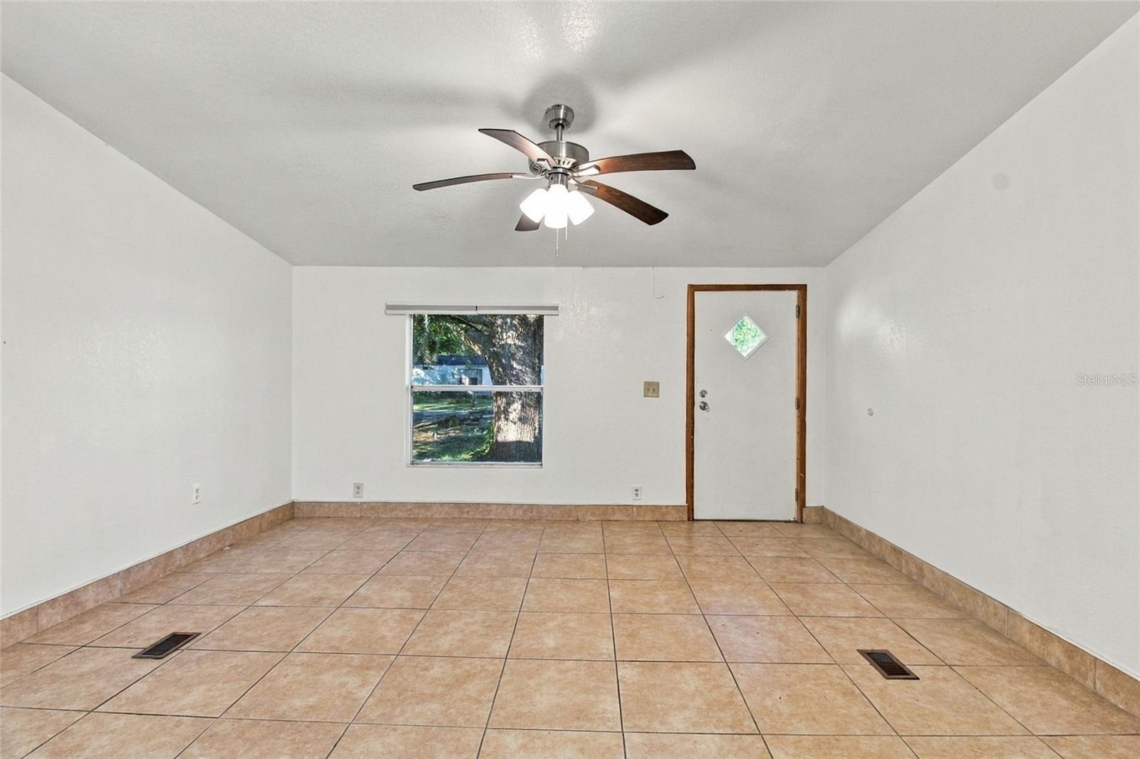 1141 SADDLEWOOD BOULEVARD, Lakeland, FL 33809