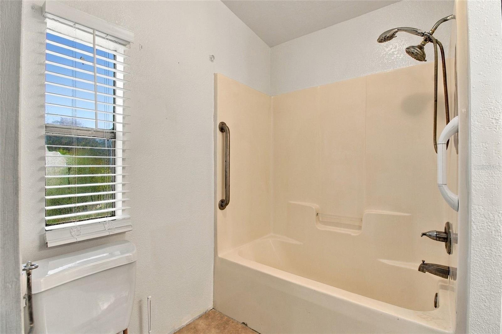 1141 SADDLEWOOD BOULEVARD, Lakeland, FL 33809