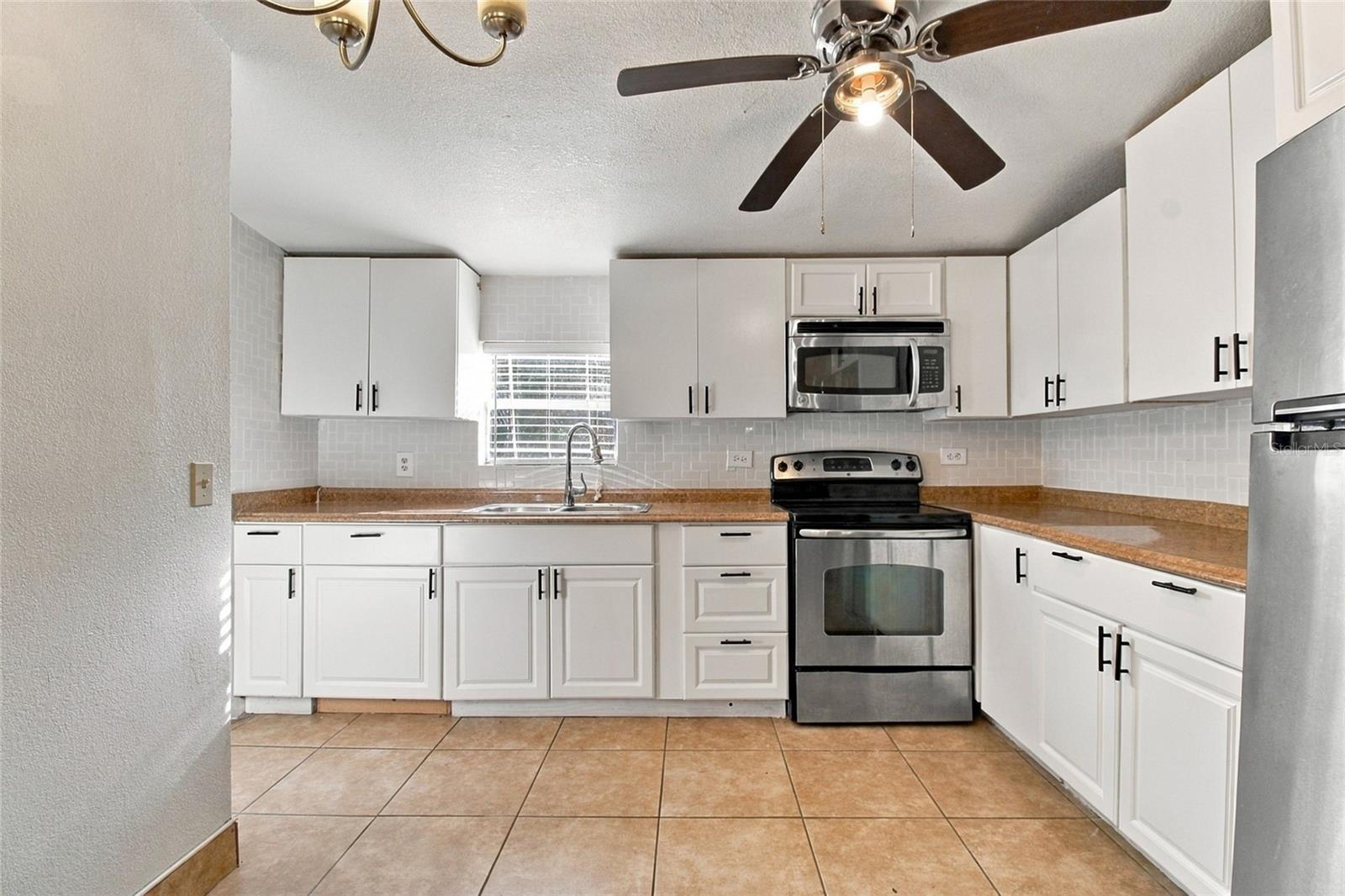 1141 SADDLEWOOD BOULEVARD, Lakeland, FL 33809