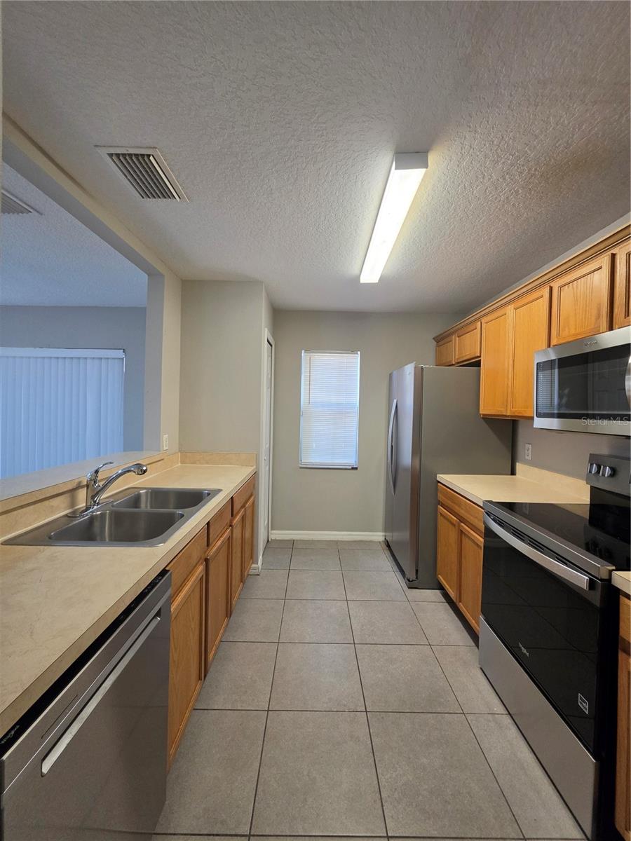 3342 SPY TOWER COURT, Valrico, FL 33594 3342 SPY TOWER COURT, Valrico, FL 33594