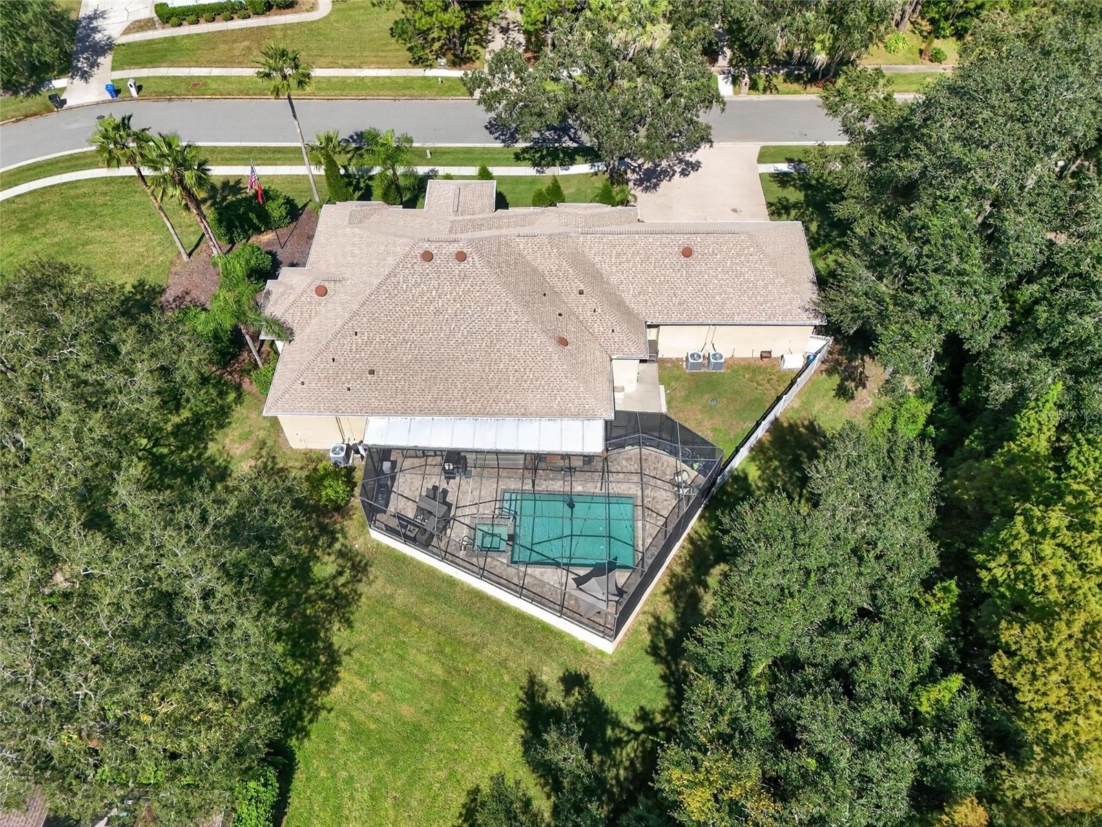 1009 EMERALD CREEK DRIVE, Valrico, FL 33596