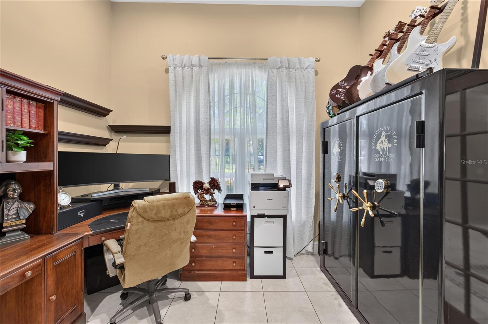 Office 1