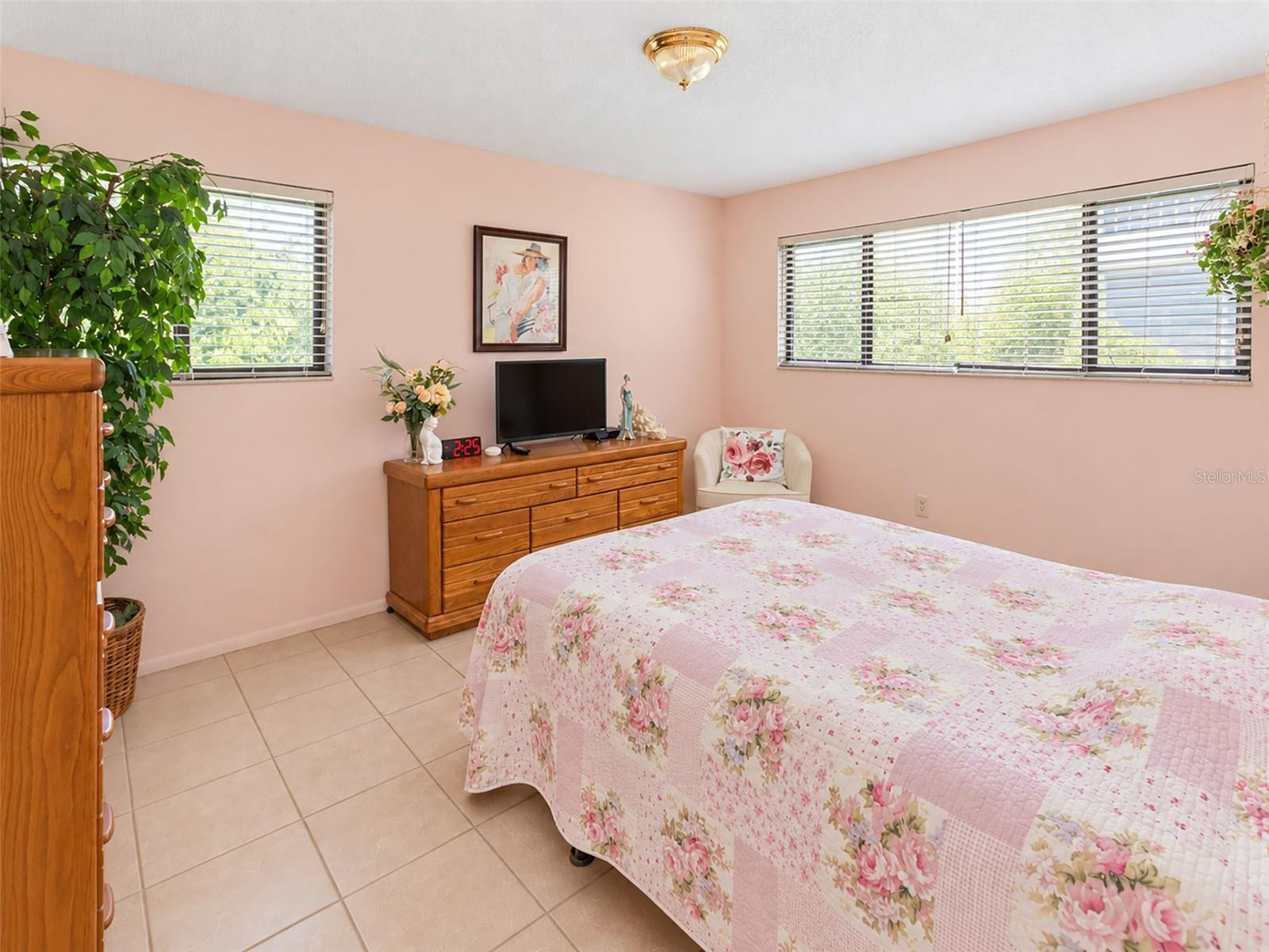 6016 LAKETREE LANE, #C, Temple Terrace, FL 33617