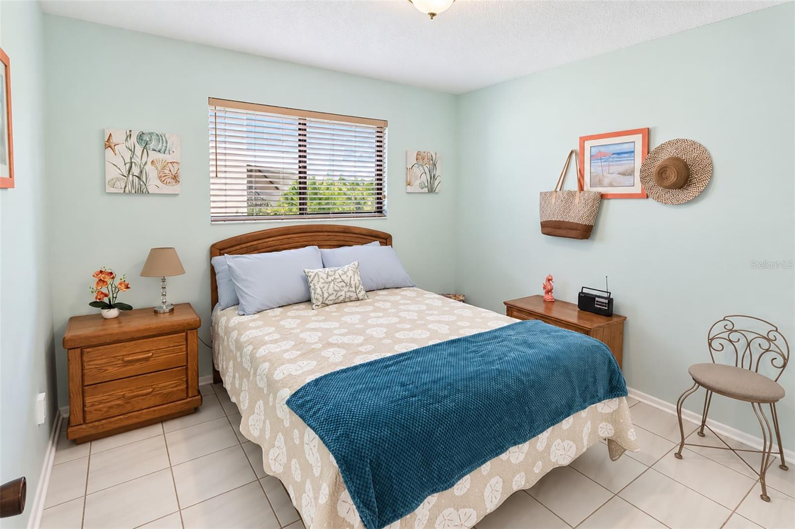 6016 LAKETREE LANE, #C, Temple Terrace, FL 33617