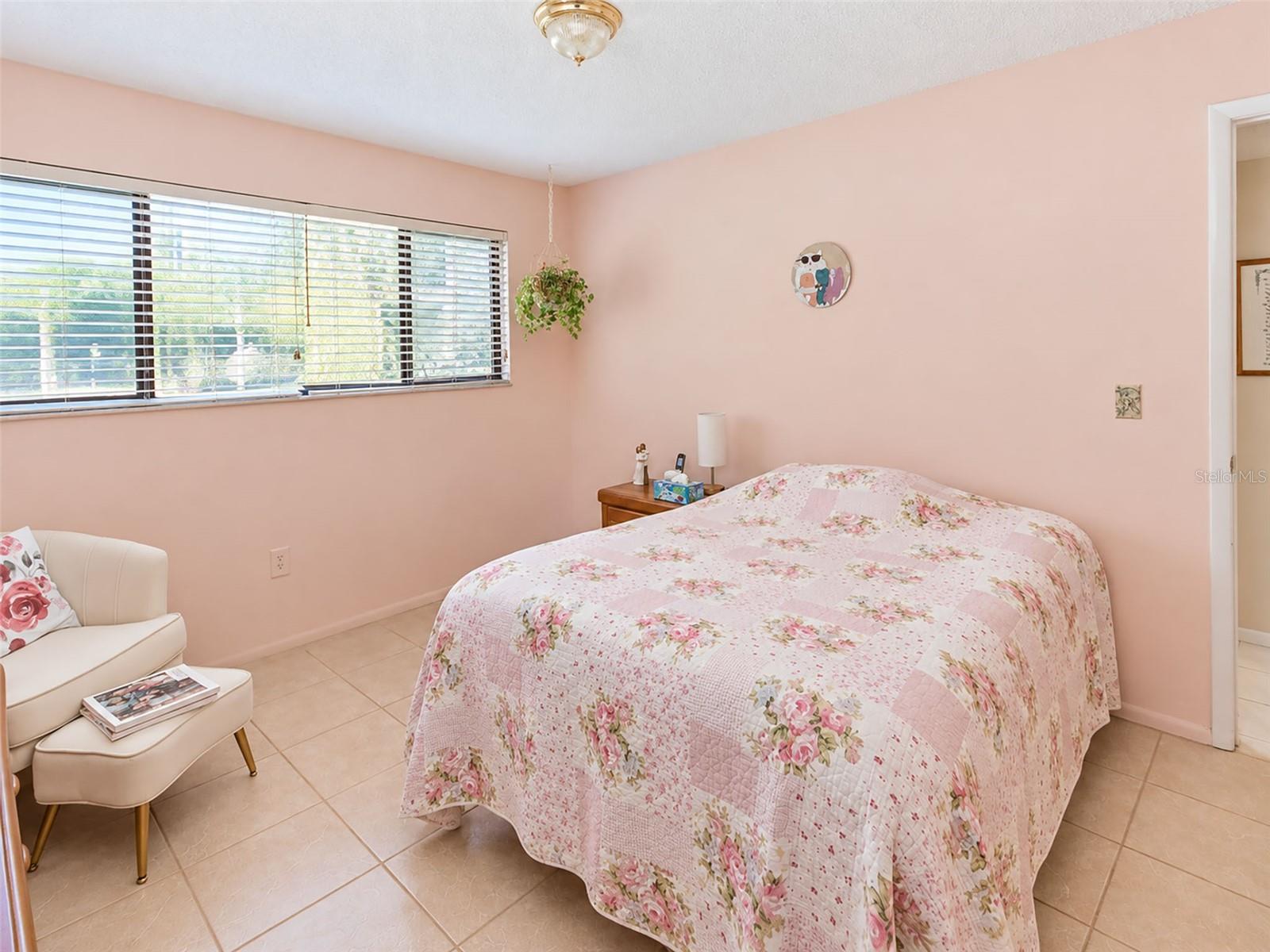 6016 LAKETREE LANE, #C, Temple Terrace, FL 33617
